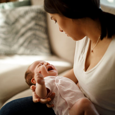 Prendre soin de soi après bébé : un essentiel souvent oublié