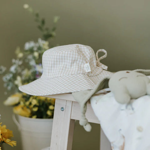 Chapeau Soleil Pour Bébé Gingham Crème Et Beige 0-6 Mois
