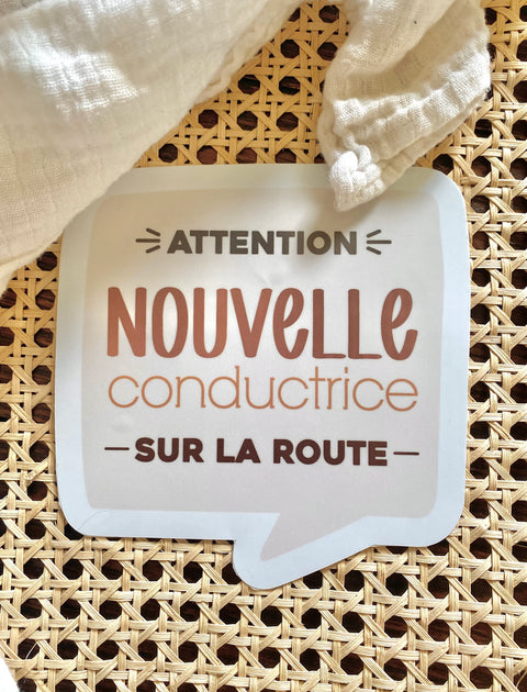Autocollant Voiture « Attention Nouvelle Conductrice»