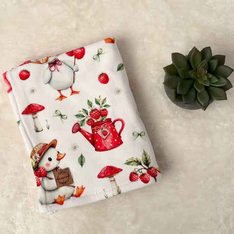 Doudou Douceur Framboises Et Plumes