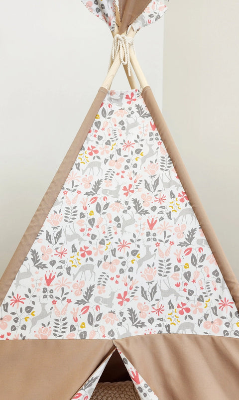 Tipi Avec Fenêtre Pêche Fleurs Minuscules