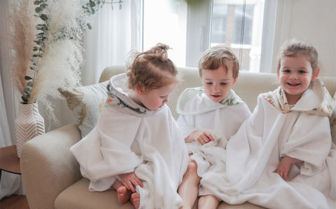 Ensemble Poncho De Bain & 2 Débarbouillettes Forêt Noir