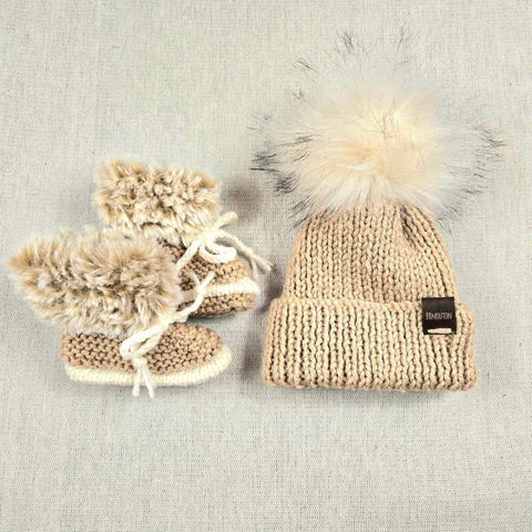 Tuque Évolutive & Bottines  Caramel (0-6 Mois)