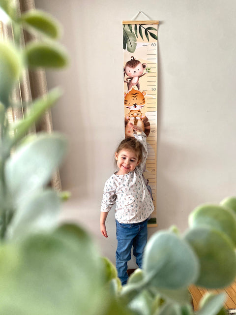 Échelle De Grandeur Mini Safari Et Support En Bois Magnétique