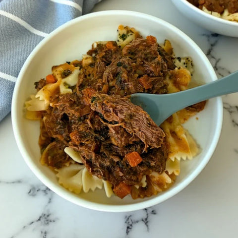 Bœuf Braisé & Pâtes Boucles Aux Légumes